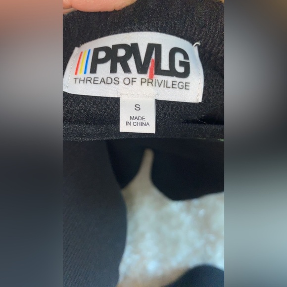 THREADS OF PRVLG
Black Leopard-print Cashmere Jumper - Picture 5 of 13